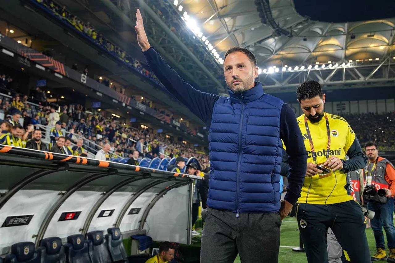 Fenerbahçe Durmuyor, Avrupa Sallanıyor 7 Fenerbahce Durmuyor Avrupa Sallaniyor 8