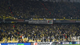 Fenerbahçe Tribünleri Dolu, Filistin’e Destek Mesajı