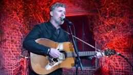 Glen Hansard Türkiye’de: Müzik Efsanesi Geliyor