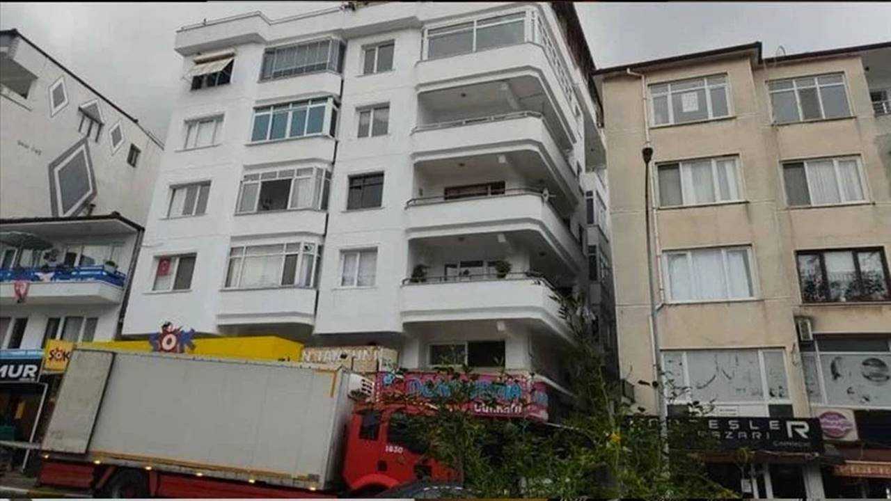 Güllü’nün Ölüm Perdesi Aralanıyor: Kan Donduran Sözler 5 Gullunun Olum Perdesi Aralaniyor Kan Donduran Sozler 6
