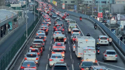 İstanbul’da Akşam Çilesi: Köprüler Durma Noktasında