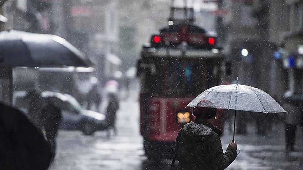 İstanbul’da Fırtına Alarmı: Sağanak ve Dolu Geliyor 3 Istanbulda Firtina Alarmi Saganak ve Dolu Geliyor 4