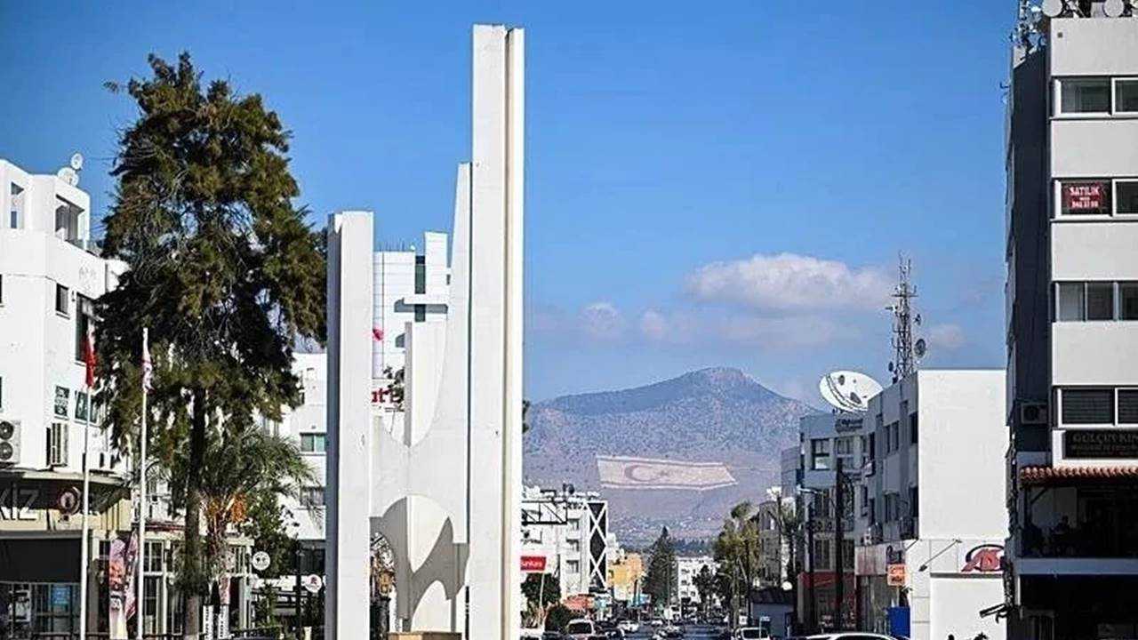 Kader Anı: Kıbrıs'ın Geleceği Sandıkta Belirleniyor 4 Kader Ani Kibrisin Gelecegi Sandikta Belirleniyor 5