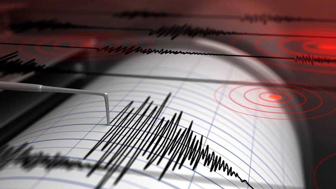 Karadeniz’de Deprem, İstanbul Ayağa Kalktı 2 Karadenizde Deprem Istanbul Ayaga Kalkti 3