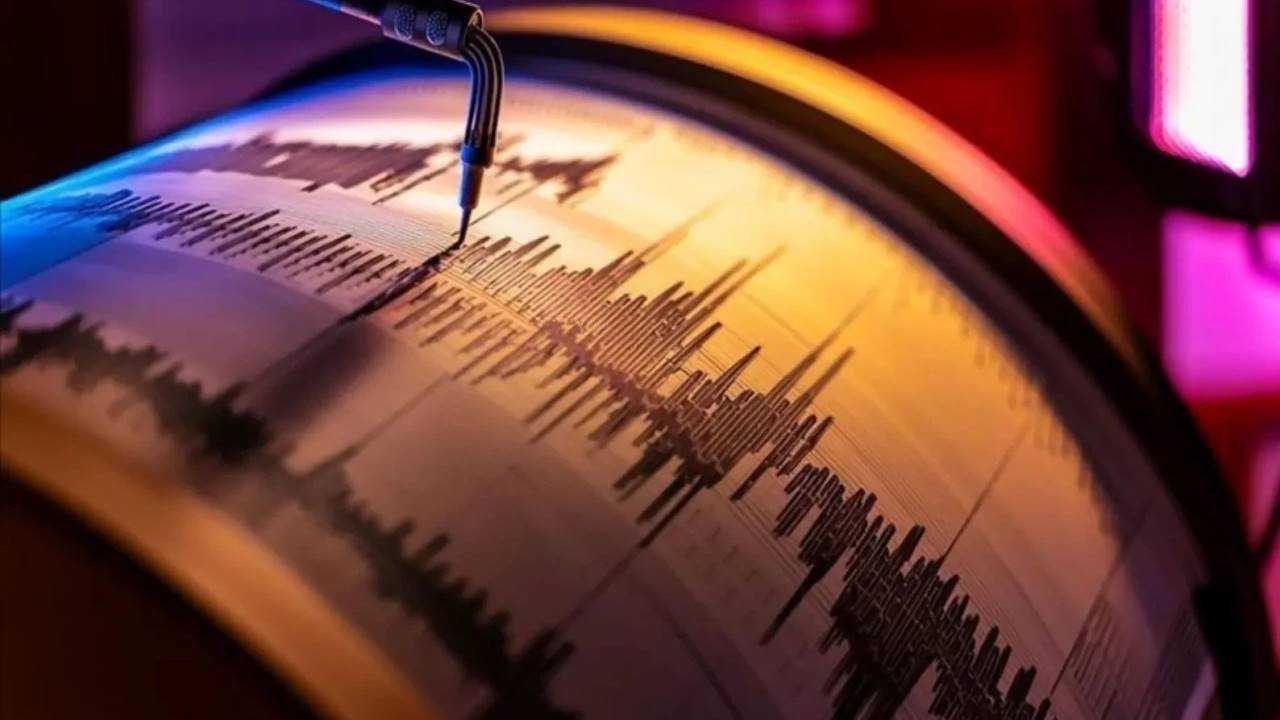 Kütahya’da Sabah Korkusu: Deprem Panik Yarattı 1 Kutahyada Sabah Korkusu Deprem Panik Yaratti 2