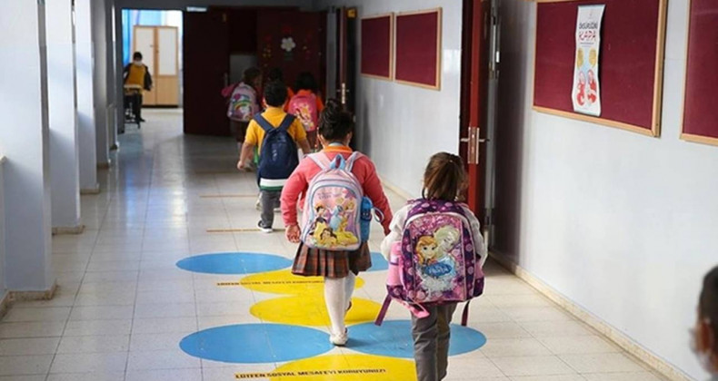 Manisa’da Deprem Paniği: Okullara 1 Gün Ara