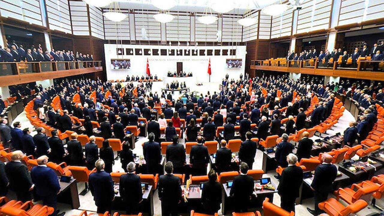 TBMM’den Gazze’ye Yardım Filolarına Saldırıya Sert Tepki 4 TBMMden Gazzeye Yardim Filolarina Saldiriya Sert Tepki 5