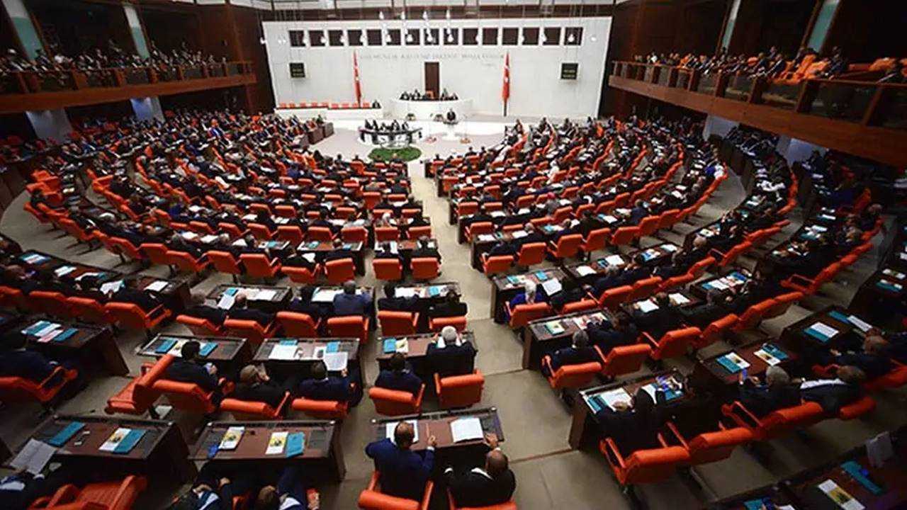 TBMM’den Gazze’ye Yardım Filolarına Saldırıya Sert Tepki 5 TBMMden Gazzeye Yardim Filolarina Saldiriya Sert Tepki 6