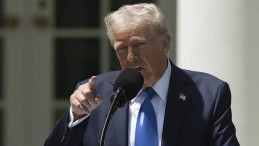 Trump’tan Çin’e Yüzde 100 Vergi Şoku