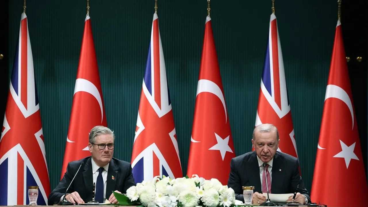 Turkiye ve Ingiltereden Tarihi Eurofighter Anlasmasi 4