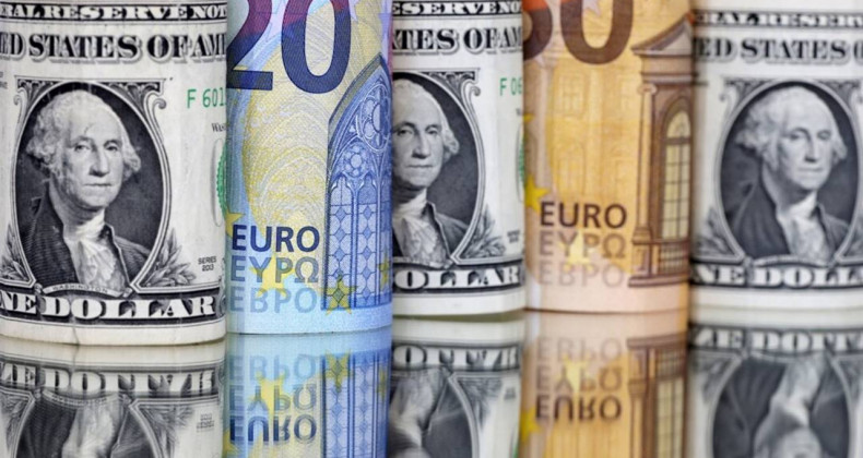 Yatırımcıların Rotası Değişti: Dolar Zirveye Tırmanıyor