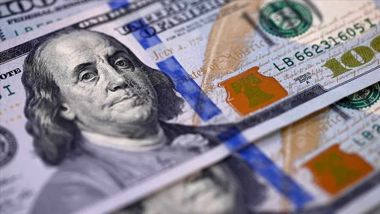 Yatırımcıların Rotası Değişti: Dolar Zirveye Tırmanıyor 2 Yatirimcilarin Rotasi Degisti Dolar Zirveye Tirmaniyor 4