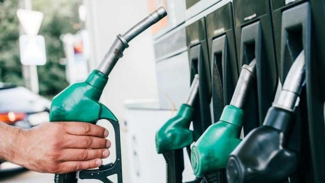 Zam Trendi Suruyor Benzine Yeni Artis Geliyor 4