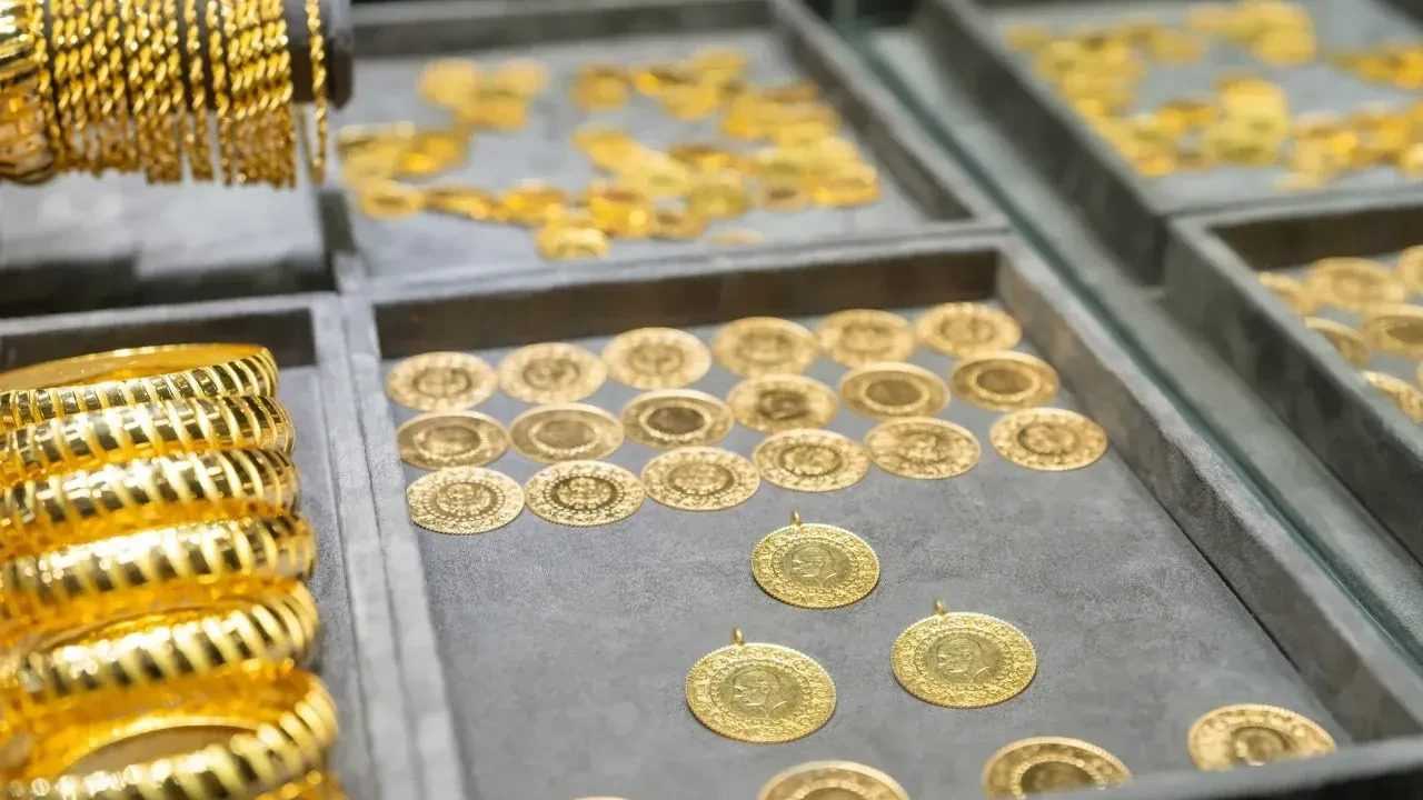 Altın Düşüşte: Dolar Endeksi Baskısı Sürüyor 1 Altin Dususte Dolar Endeksi Baskisi Suruyor 2