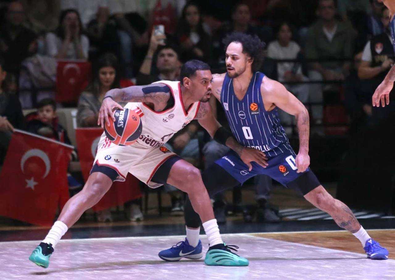Anadolu Efeste Kotu Haber Shane Larkin 8 Hafta Yok 2