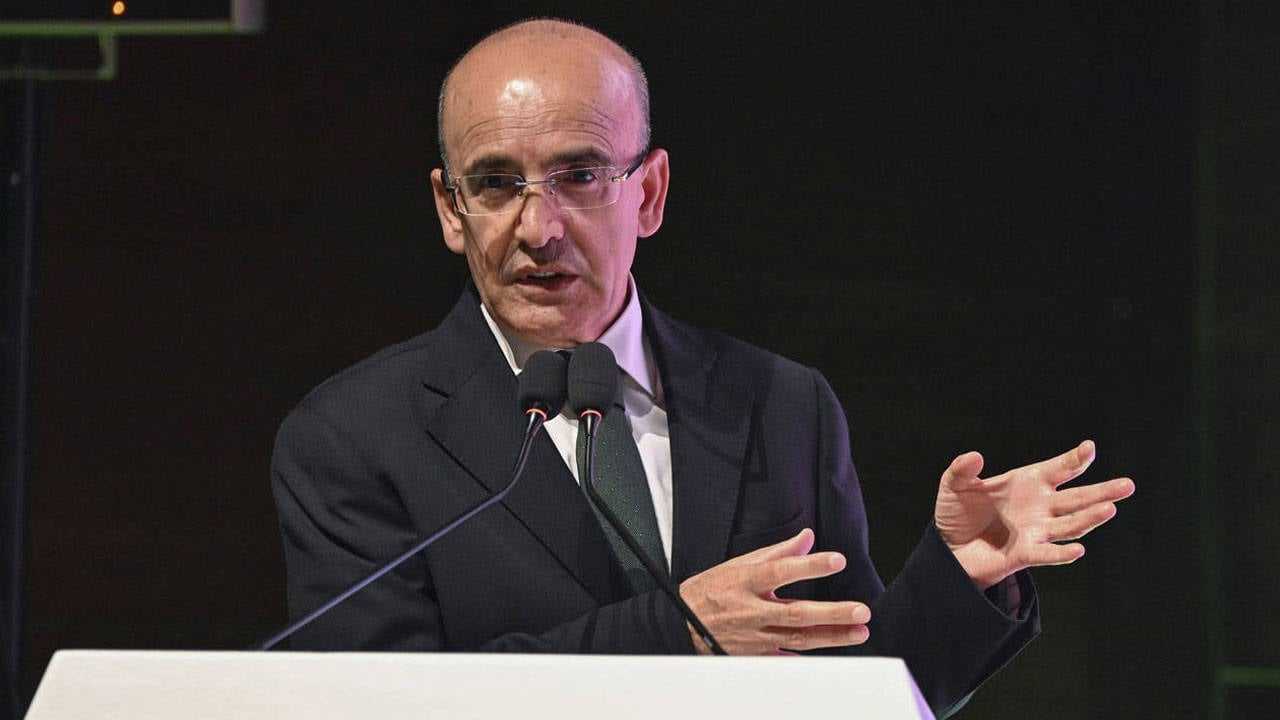 Bakan Şimşek: Vergide Yeni Dönem Başlıyor 2 Bakan Simsek Vergide Yeni Donem Basliyor 3