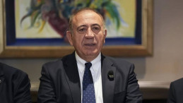 CHP İstanbul Kongresi’nde İptal Krizi