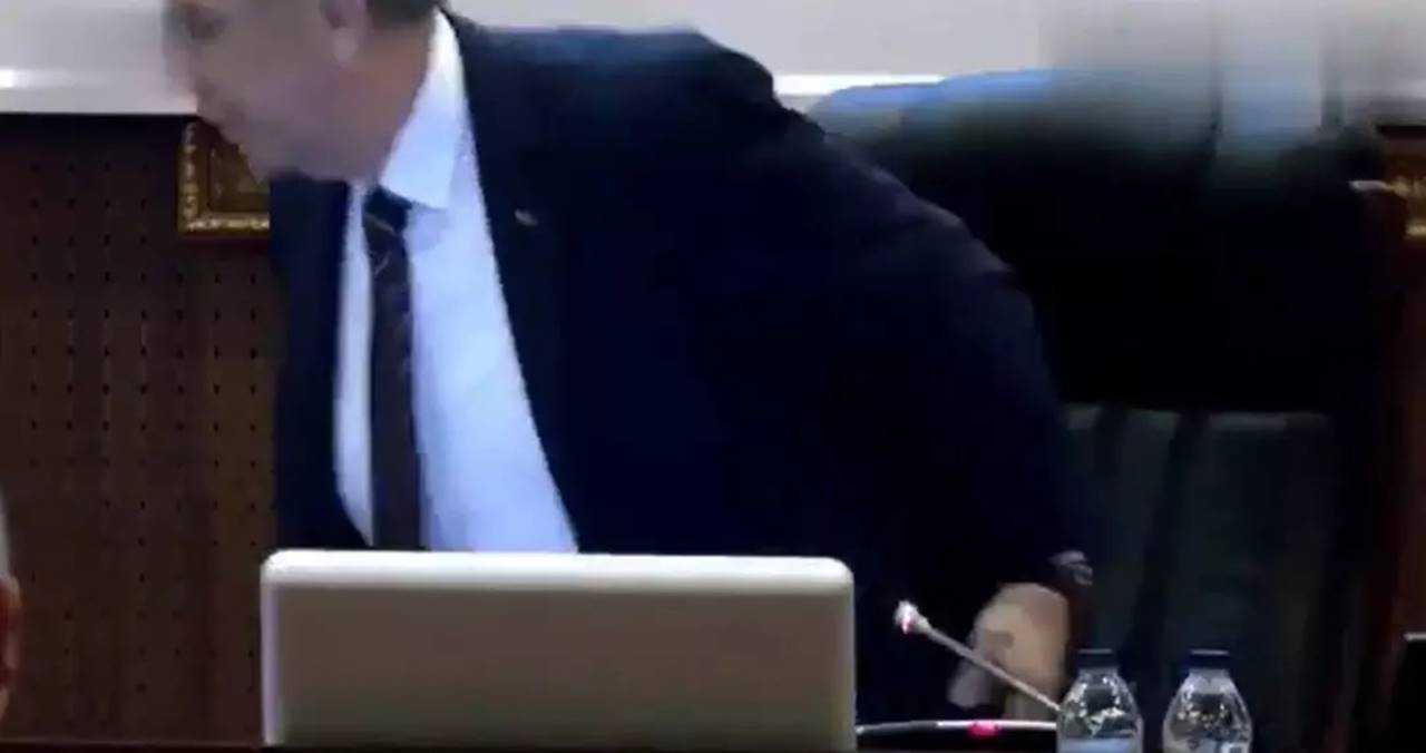 Devrim Sayılacak Açıklama: Ulaşım Bedava Olacak 3 Devrim Sayilacak Aciklama Ulasim Bedava Olacak 4