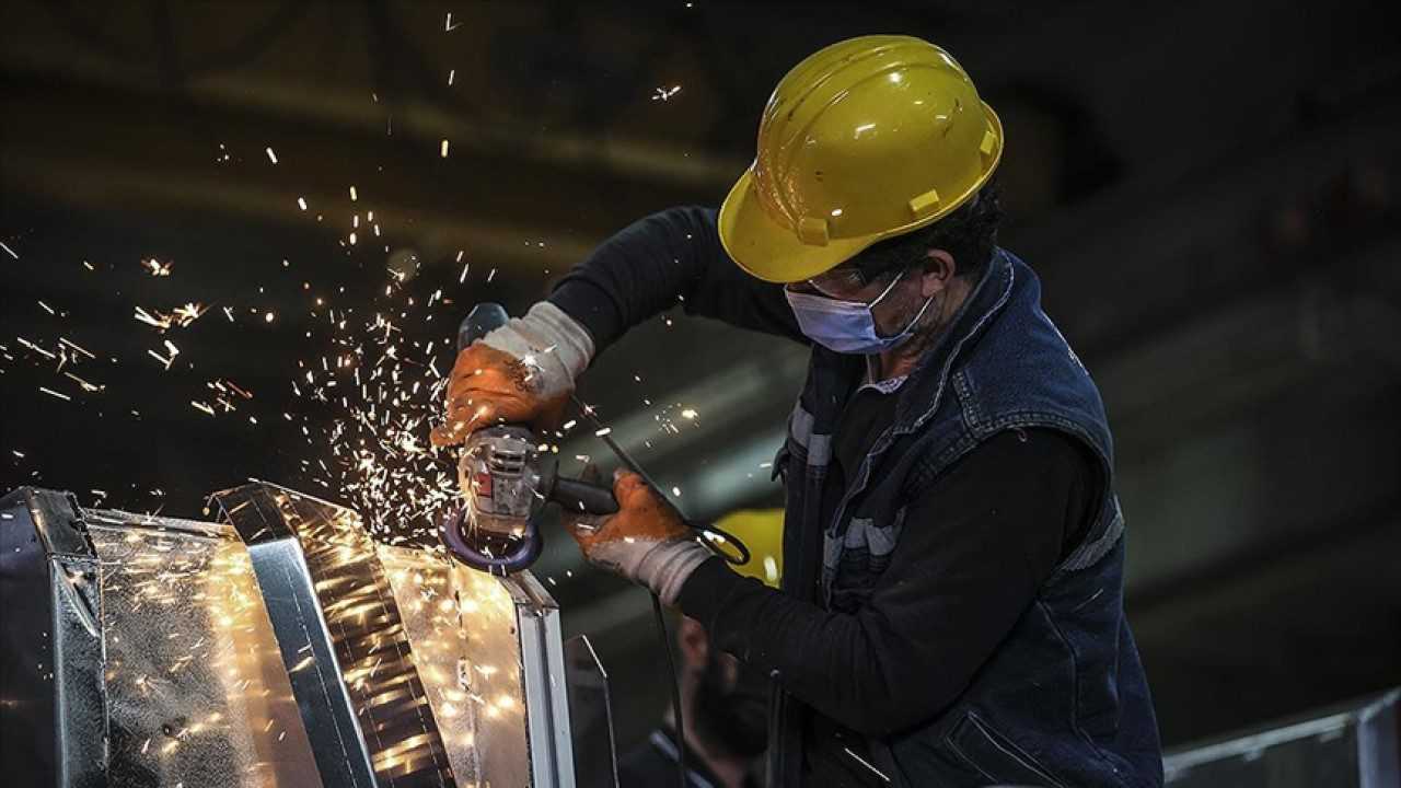 Eylül’de Sanayi: Artışla Başladı, Düşüşle Devam Etti 3 Eylulde Sanayi Artisla Basladi Dususle Devam Etti 4
