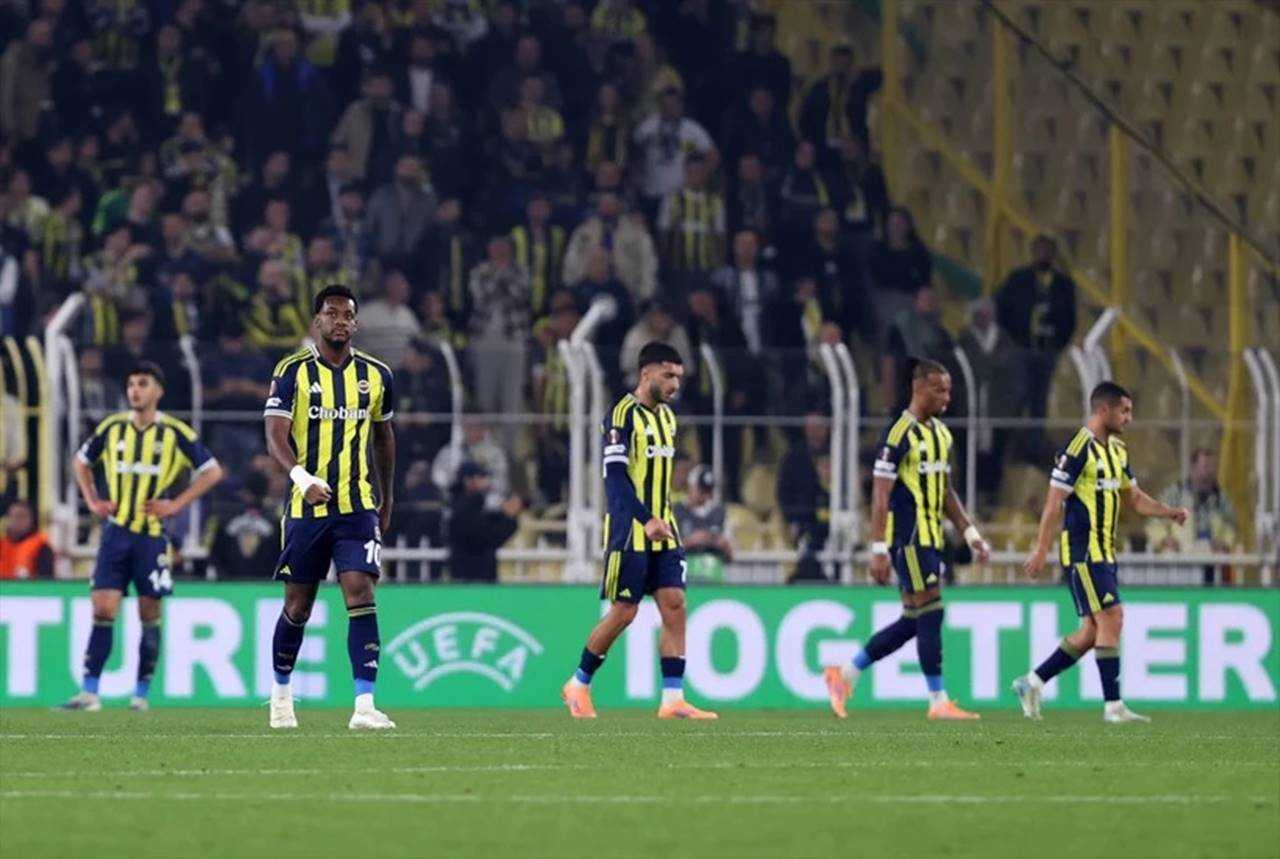 Fenerbahçe’den Derbi Öncesi Motivasyon Hamlesi 1 Fenerbahceden Derbi Oncesi Motivasyon Hamlesi 2