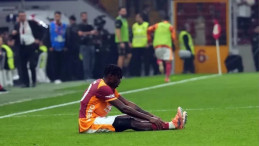 Galatasaray’dan 5 Gollü Zafer, Sahada Sakatlık Şoku