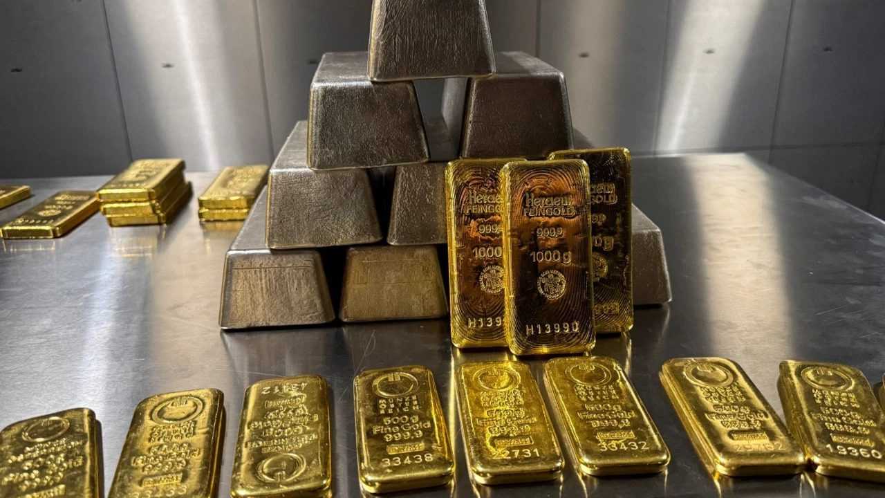 Gram Altın ve Ons Piyasasında Hareketli Saatler 4 Gram Altin ve Ons Piyasasinda Hareketli Saatler 5