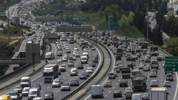İstanbul’da Trafik Felç: Avrupa ve Anadolu Yakası Kilitlendi