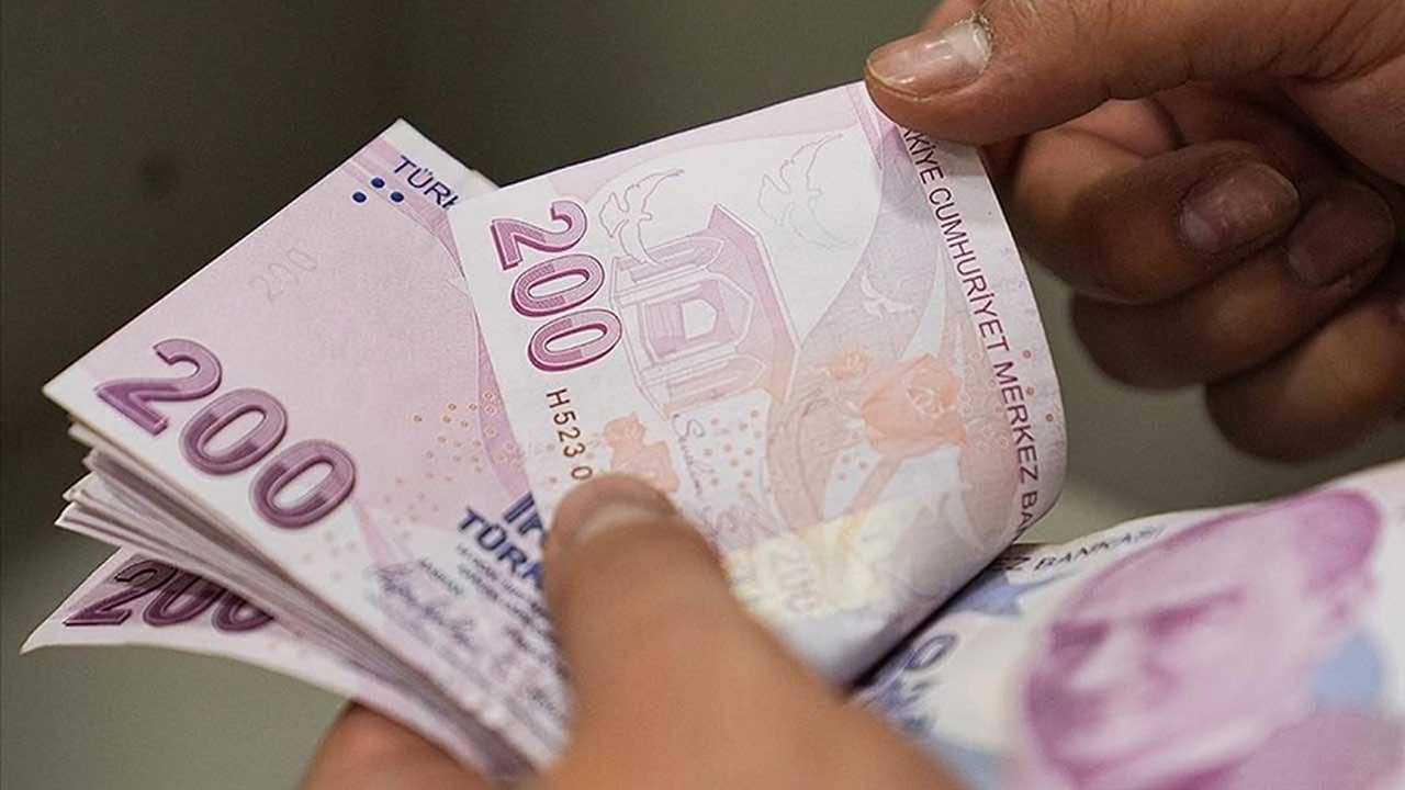 Milyonlar Merak Ediyor: Asgari Ücrete Büyük Zam Kapıda 2 Milyonlar Merak Ediyor Asgari Ucrete Buyuk Zam Kapida 3