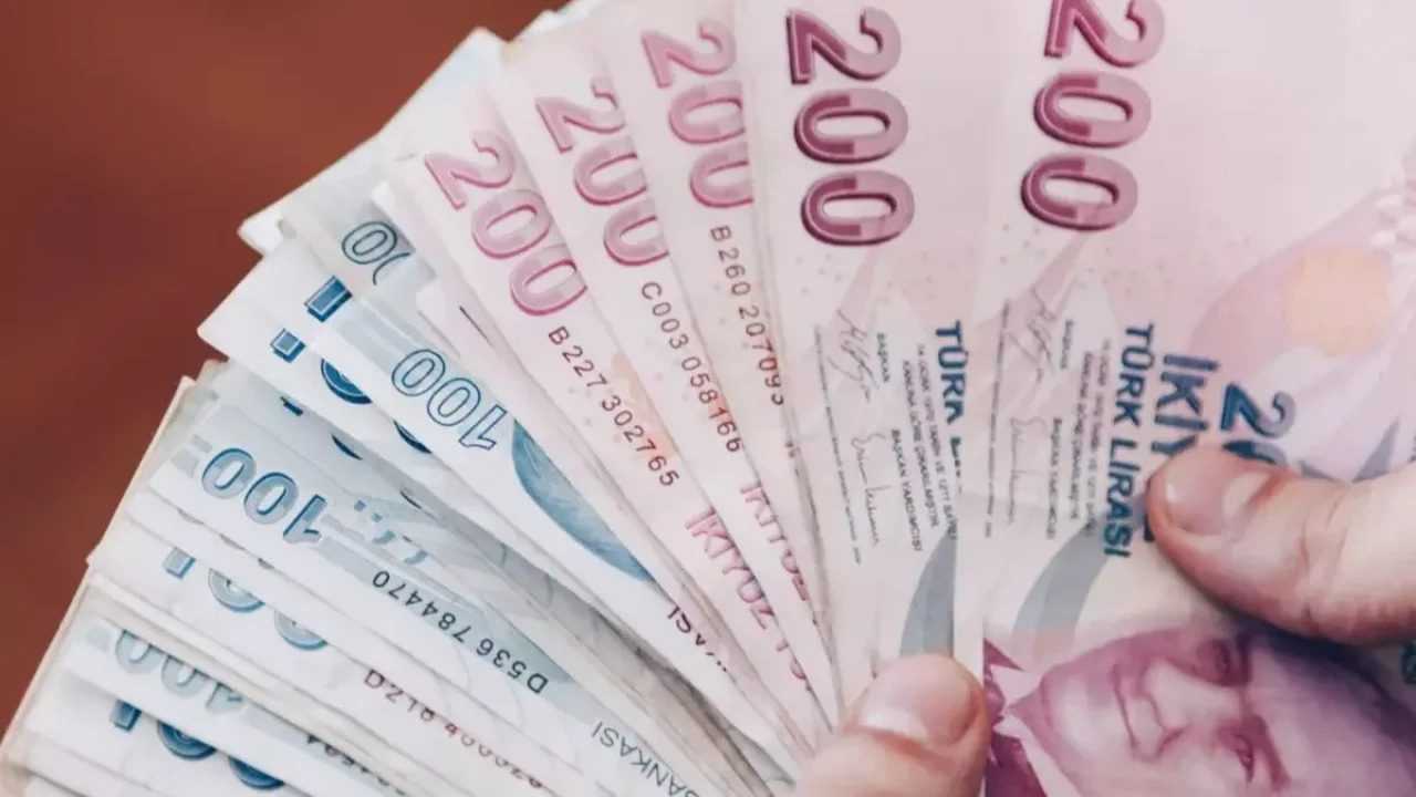 Milyonlar Merak Ediyor: Asgari Ücrete Büyük Zam Kapıda 3 Milyonlar Merak Ediyor Asgari Ucrete Buyuk Zam Kapida 4