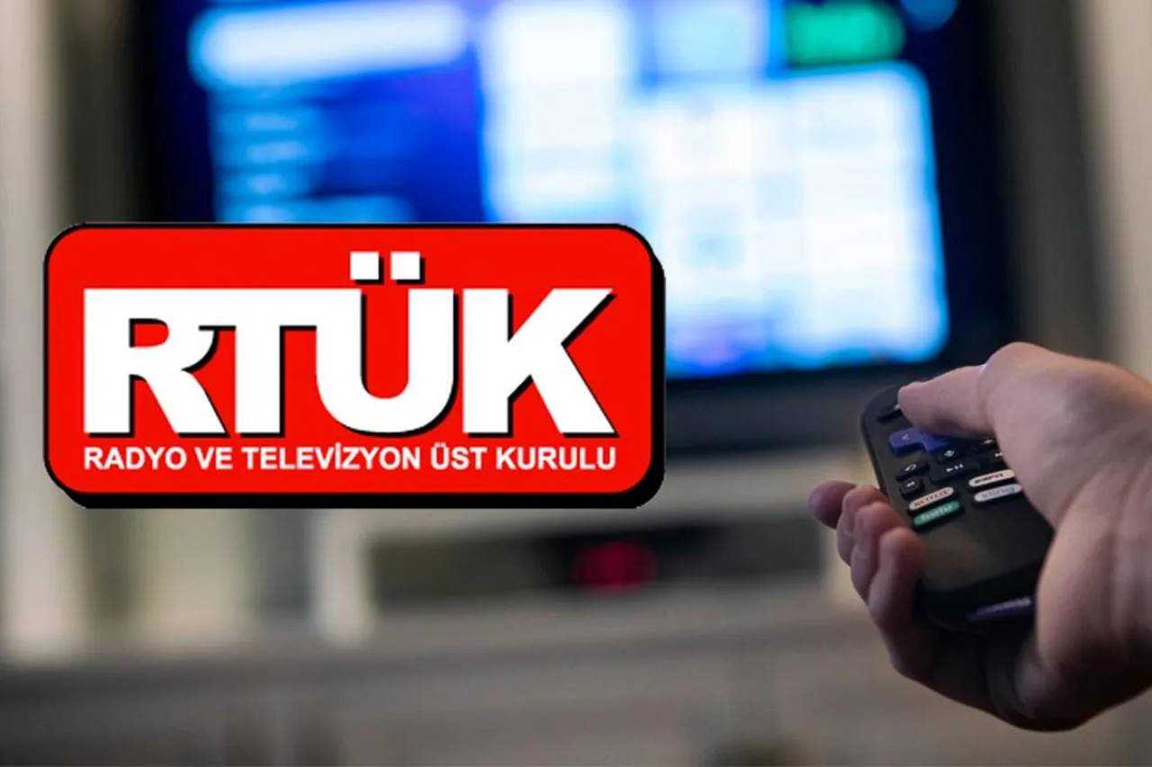 RTÜK’ten Sarsıcı Kararlar: Ekran ve Radyo Yayınlarına Ceza 2 RTUKten Sarsici Kararlar Ekran ve Radyo Yayinlarina Ceza 3
