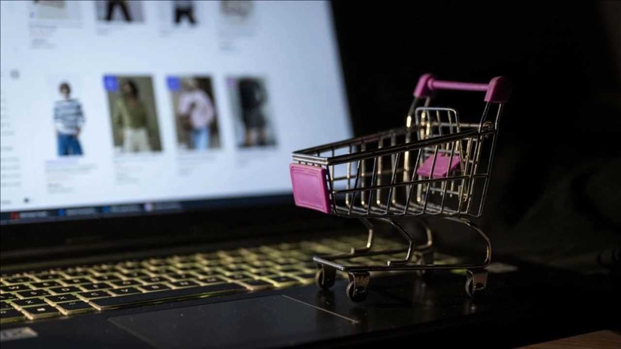 Sahte Yorum Operasyonu: Tüketiciyi Kandırana Dev Ceza 2 Sahte Yorum Operasyonu Tuketiciyi Kandirana Dev Ceza 3