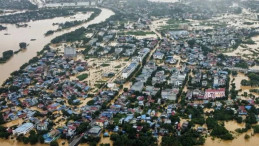 Sel ve Heyelan: Orta Vietnam’da Hayat Durma Noktasında