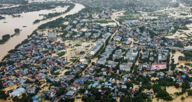 Sel ve Heyelan: Orta Vietnam’da Hayat Durma Noktasında