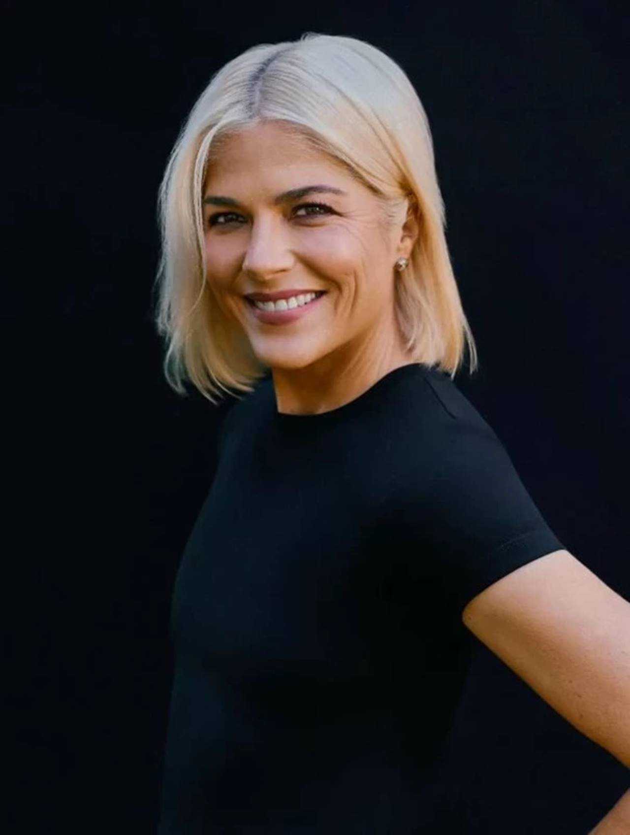 Selma Blair MS’e Karşı Zafer Kazandı 2 Selma Blair MSe Karsi Zafer Kazandi 3
