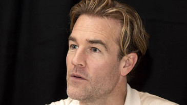 Van Der Beek, Hatıralarını Tedavi İçin Satıyor