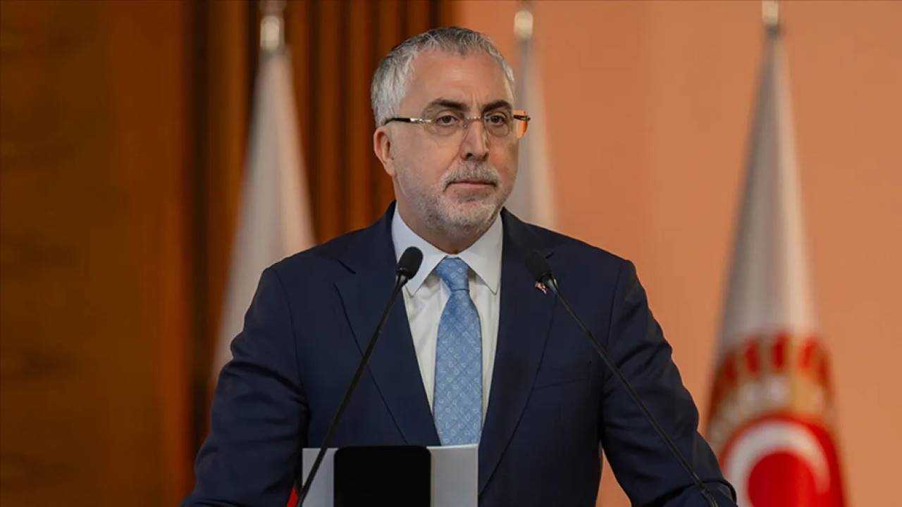 Asgari Ücret Pazarlığı Başladı: Masada Belirsizlik Hâkim 1 Asgari Ucret Pazarligi Basladi Masada Belirsizlik Hakim 2