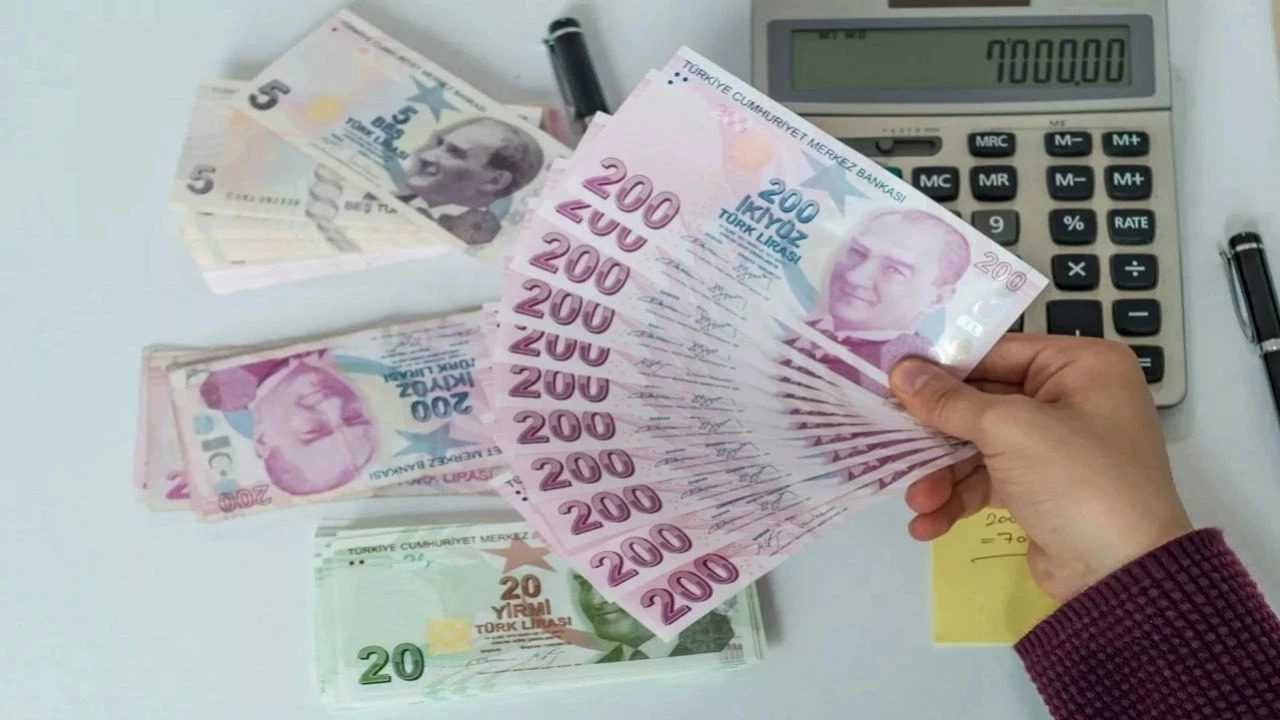 Asgari Ücrette Düğüm Çözülüyor: Zam Kararı Kapıda 2 Asgari Ucrette Dugum Cozuluyor Zam Karari Kapida 3
