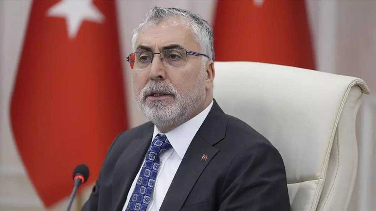 Asgari Ücrette Tarihi Gün: Zam Kararı Yaklaşıyor 1 Asgari Ucrette Tarihi Gun Zam Karari Yaklasiyor 2