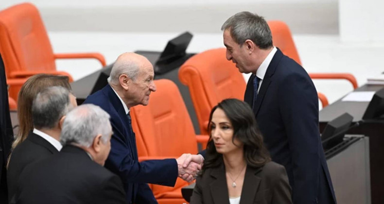 Bahçeli’den Sıcak Jest: DEM Parti Liderlerine Çay Daveti