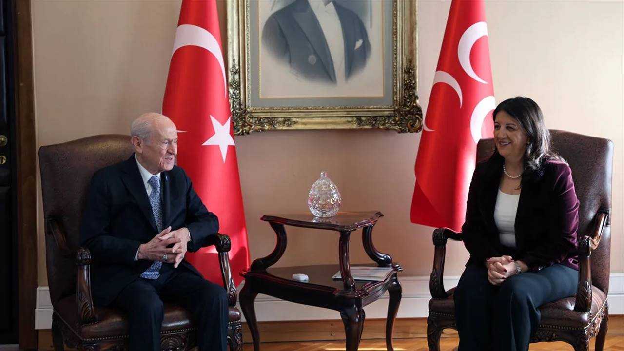 Bahçeli–DEM Heyeti Görüşmesinde Yeni Aşama Mesajı 4 Bahceli–DEM Heyeti Gorusmesinde Yeni Asama Mesaji 5