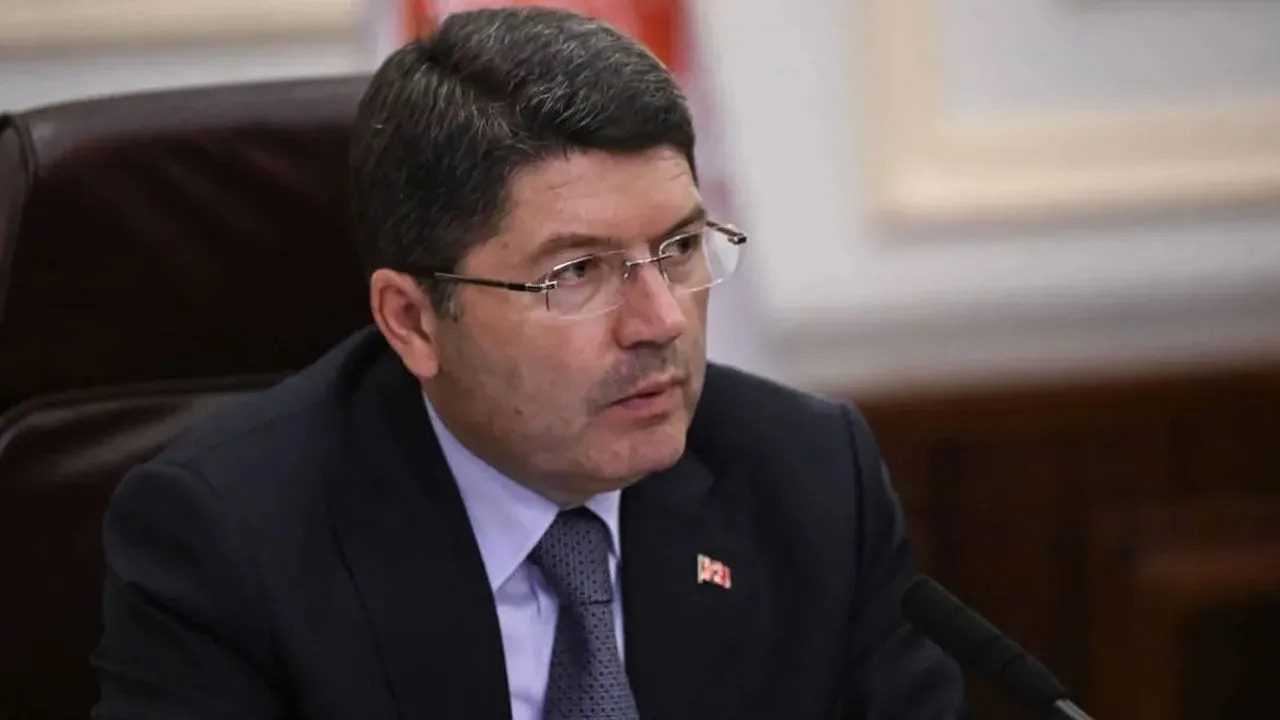 Bakan Tunç’tan Bahis Dosyasına Sert Mesaj 2 Bakan Tunctan Bahis Dosyasina Sert Mesaj 3