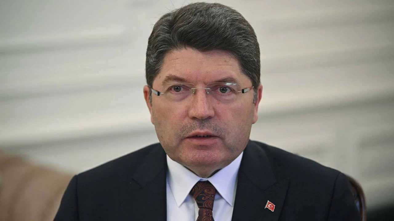 Bakan Tunç’tan Bahis Dosyasına Sert Mesaj 3 Bakan Tunctan Bahis Dosyasina Sert Mesaj 4