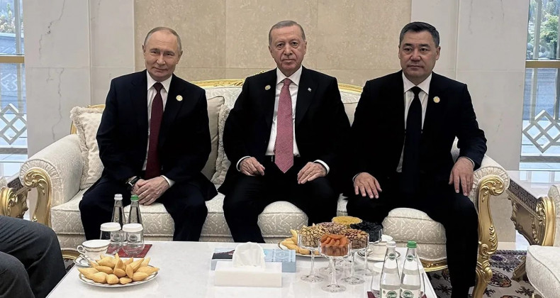 Erdoğan ve Putin Aşkabat’ta Kritik Görüşmede