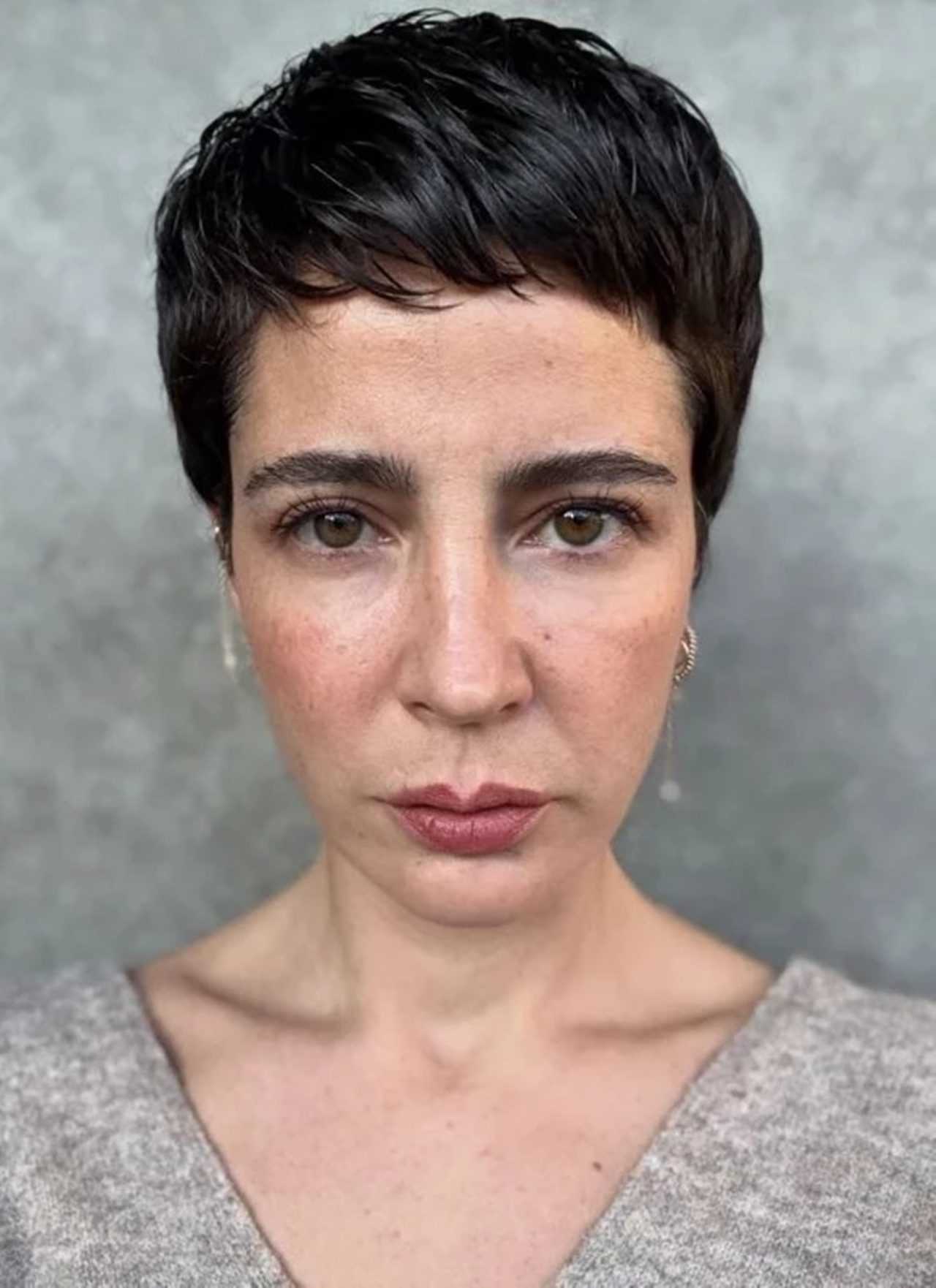 Esra Şengünalp’ten Cesur İmaj Değişikliği 4 Esra Sengunalpten Cesur Imaj Degisikligi 5