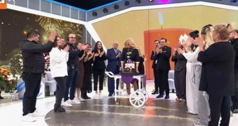 Müge Anlı’nın Doğum Gününde Altın Sürprizi