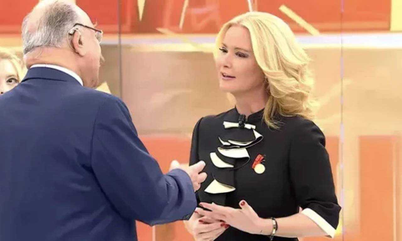 Müge Anlı’nın Doğum Gününde Altın Sürprizi 1 Muge Anlinin Dogum Gununde Altin Surprizi 2