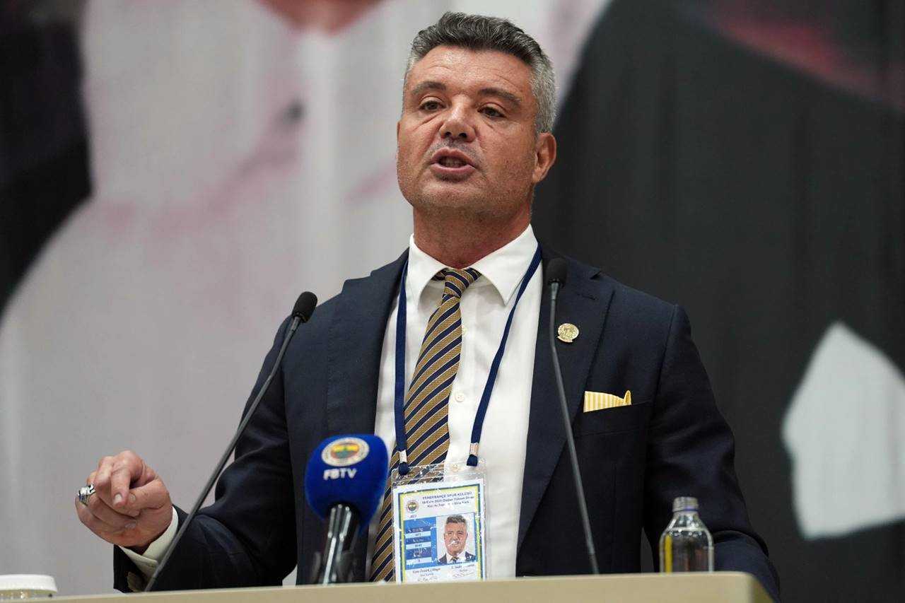 Sadettin Saran Gözaltından Sonra Serbest Bırakıldı 2 Sadettin Saran Gozaltindan Sonra Serbest Birakildi 3