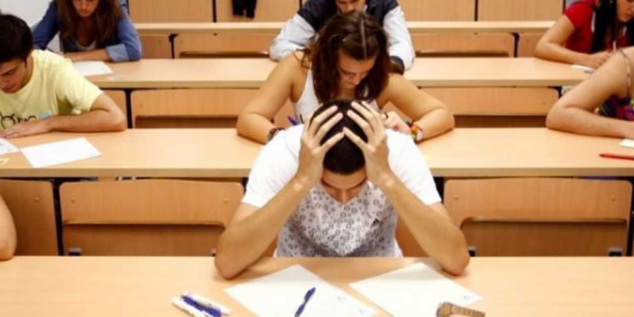 Üniversitelerde Dönüm Noktası: Lisans Eğitimi 3 Yıla İniyor 1 Universitelerde Donum Noktasi Lisans Egitimi 3 Yila Iniyor 2