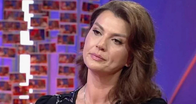 Ünlü Oyuncu Açelya Akkoyun’dan Duygusal Paylaşım