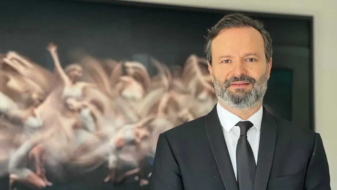Ünlülere Uyuşturucu Operasyonu: Timur Savcı Gözaltında 2 Unlulere Uyusturucu Operasyonu Timur Savci Gozaltinda 3